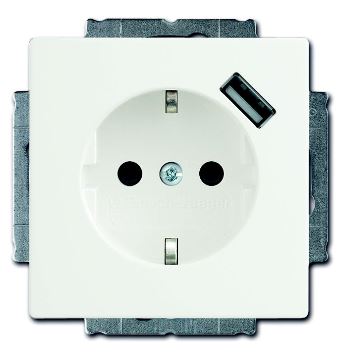 Изображение товара ABB BJE Блок розетки SCHUKO с з.шт. с зар. устр-вом USB, безвинт. клеммы, 16А, 700мА, белый