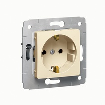 Изображение товара Legrand Cariva Крем Розетка с защитными шторками 2К+З