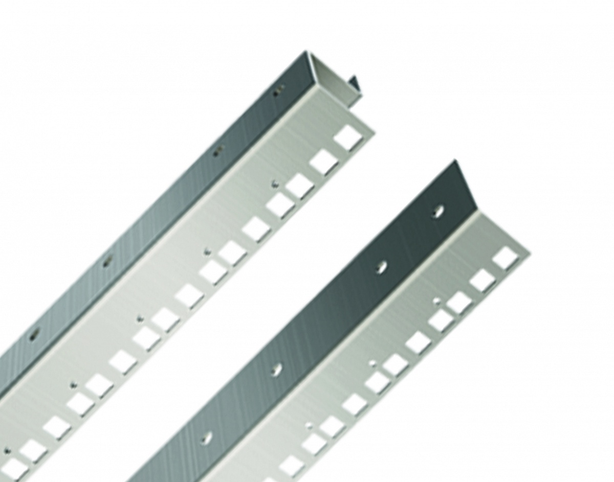 Изображение товара Провенто Рейка вертикальная 19", 2шт. IG 43