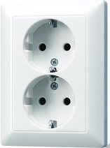 Изображение товара JUNG DIY EcoProfi Белая Розетка 2-ая с/з литая (моноблок)