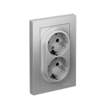 Изображение товара Systeme Electric AtlasDesign Алюминий Розетка с/з двойная, со шторками, 16А, в сборе
