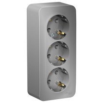 Изображение товара Systeme Electric Blanca наруж Алюминий Розетка 3-ая с/з без шторок 16А, 250В, изолир. пластина
