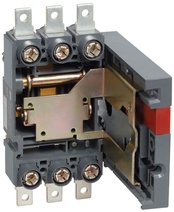 Изображение товара IEK KARAT Панель ПМ2/В-43 выдвижная с задним присоединением к вертик.шинам для уст.ВА88-43