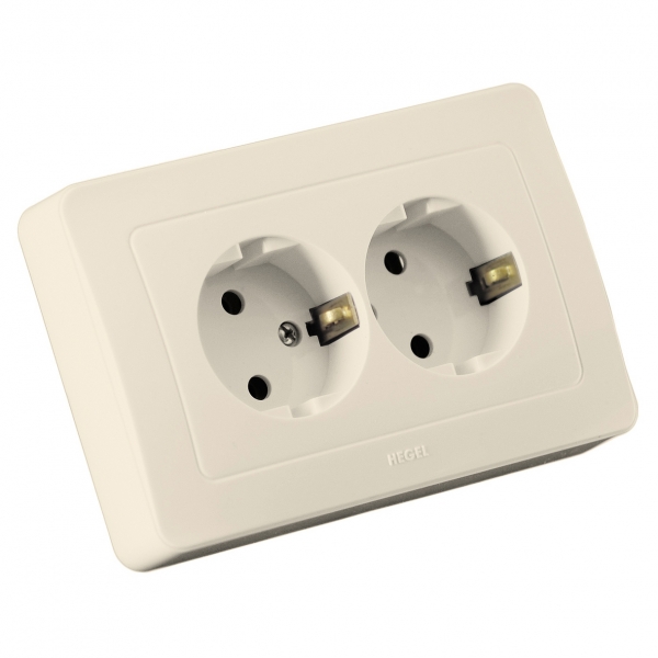 Изображение товара Hegel Мастер внутр Слоновая кость РС16-352-01 Розетка с/з двойная, со шторками