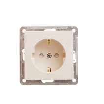Изображение товара Systeme Electric Wessen 59 Беж Розетка с/з с защитными шторками