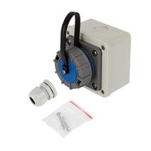 Изображение товара REXANT Розетка настенная влагозащищенная с крышкой 16 А, 2Р+РЕ, IP68.