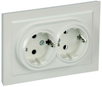 Изображение товара IEK BRITE Жемчуг Розетка 2-м с/з с защ шторк 16А в сборе РСш12-3-БрЖ