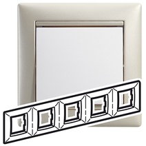 Изображение товара Legrand Valena Жемчужный Рамка 5-ая гориз.