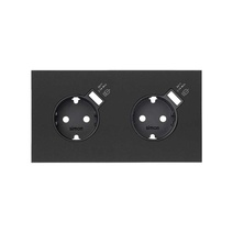 Изображение товара Simon 100 Черный матовый Кит 2 поста, фронт. Накладка на 2 розетки Schuko с з/у USB SC