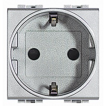 Изображение товара BT LL Алюминий Розетка силовая 2К+З безвинтовой зажим.