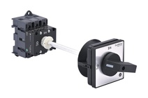 Изображение товара Systeme Electric SystemePact MSD  Выключатель-разъединитель 3P 63A IP20 с чёрной выносной рукояткой на дин-рейке/плате