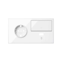 Изображение товара Simon 100 Белый глянец Кит 2 поста, фронт. Накладка на 1 розетку Schuko (слева) + 1 з/у USB SC + 1 клавиша выключателя