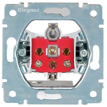 Изображение товара Legrand PRO 21 Мех Розетка 2К+З с мех. блокировкой, винтовые клеммы.