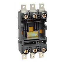 Изображение товара EKF PROxima Панель втычная PM-99/1-250 переднего присоединения для ВА-99 250А. Изображение товара EKF PROxima Панель втычная PM-99/1-250 переднего присоединения для ВА-99 250А.