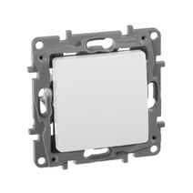 Изображение товара Legrand Etika Белый Переключатель 10А, Винтовые клеммы.