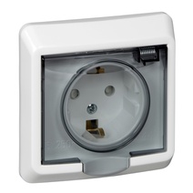 Изображение товара Розетка Systeme Electric Этюд IP44 с шторками, 1 пост, белая