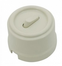 Изображение товара BIRONI Лизетта Пластик Слоновая кость Выключатель проходной 1-кл (клавишный)