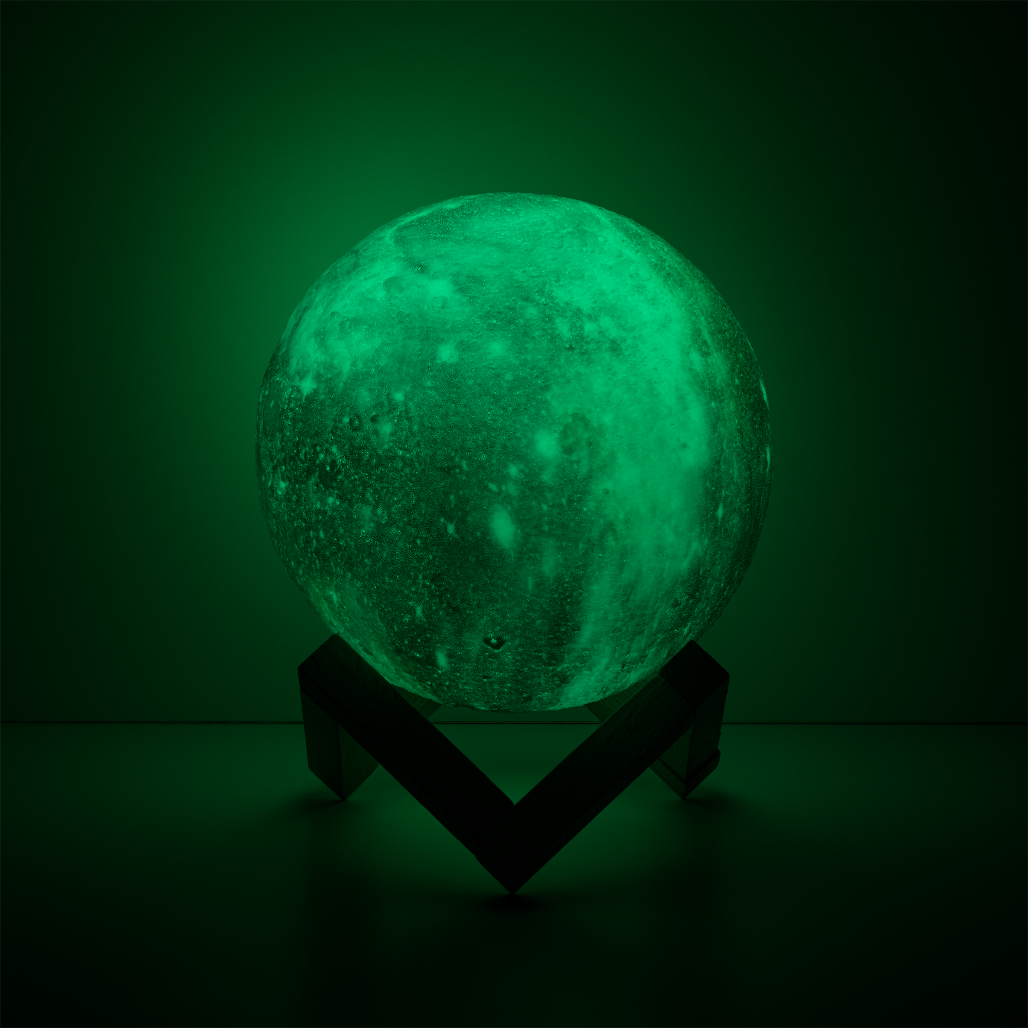 Gauss Светильник настольный NN003 3D Луна 1W RGB 5V Li-ion 450mA D15см цветной c пультом LED 1/6/12