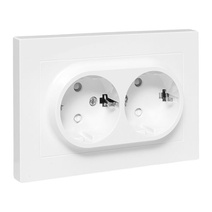 Изображение товара EKF Эпика Механизм розетки двойной, 16А, с заземлением, со шторками, с рамкой, белый.